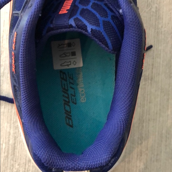 Puma sneakers - Picture 2 of 4